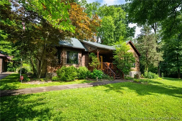$965,000 | 2755 Ashley Morgan Drive, New Albany, IN 47150