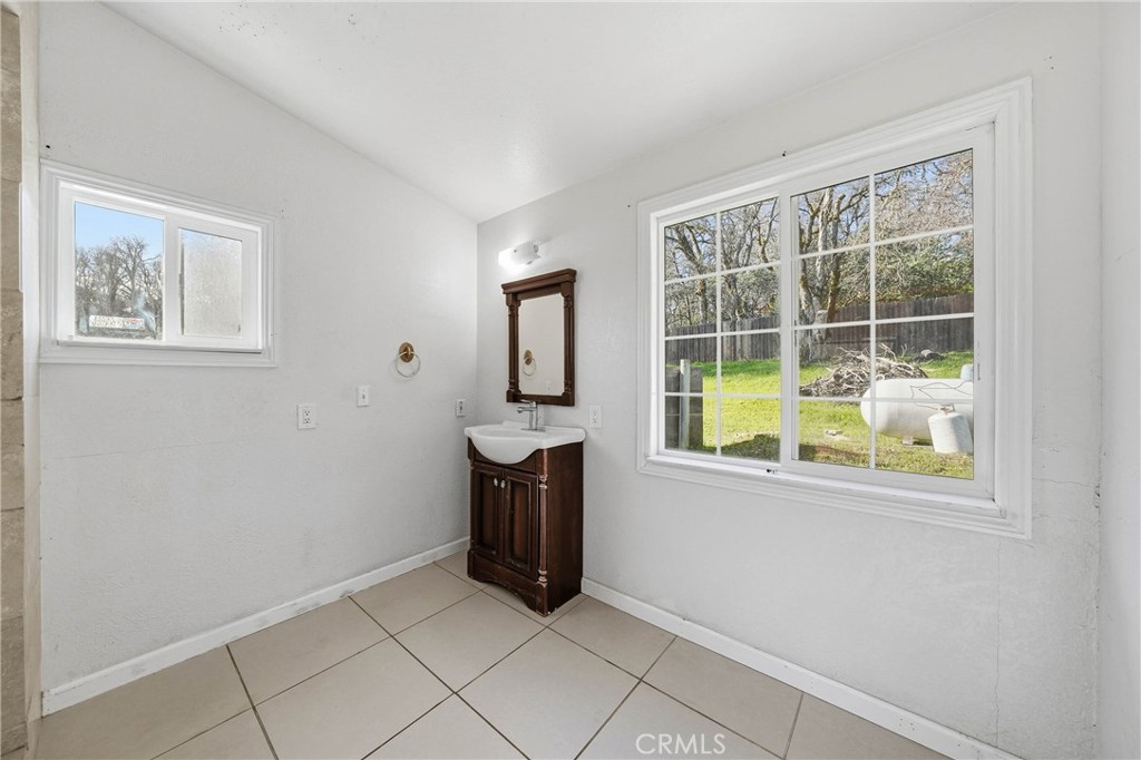 1335 Mountview Road Lakeport, CA 95453 - Photo 32 of 71 an empty room with windows