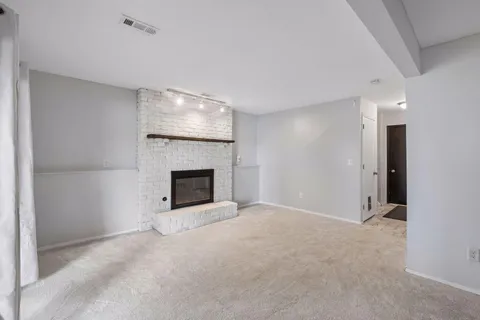 $262,000 | 9651 Ensign Circle, Bloomington, MN 55438