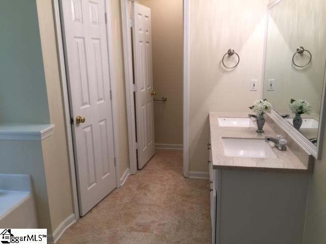 389 Spring Park Road Marietta, SC 29661 - Photo 3 of 9 Gallery Image 3