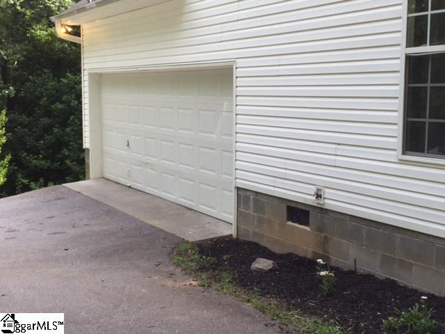 389 Spring Park Road Marietta, SC 29661 - Photo 6 of 9 Gallery Image 6
