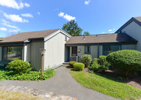$599,900 | 191 Heritage Village, Unit A, Southbury, CT 06488