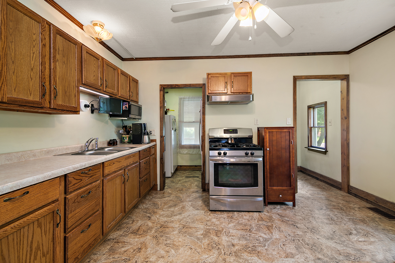 4391 North State Route St. Anne, IL 60954 - Photo 5 of 40 Gallery Image 5