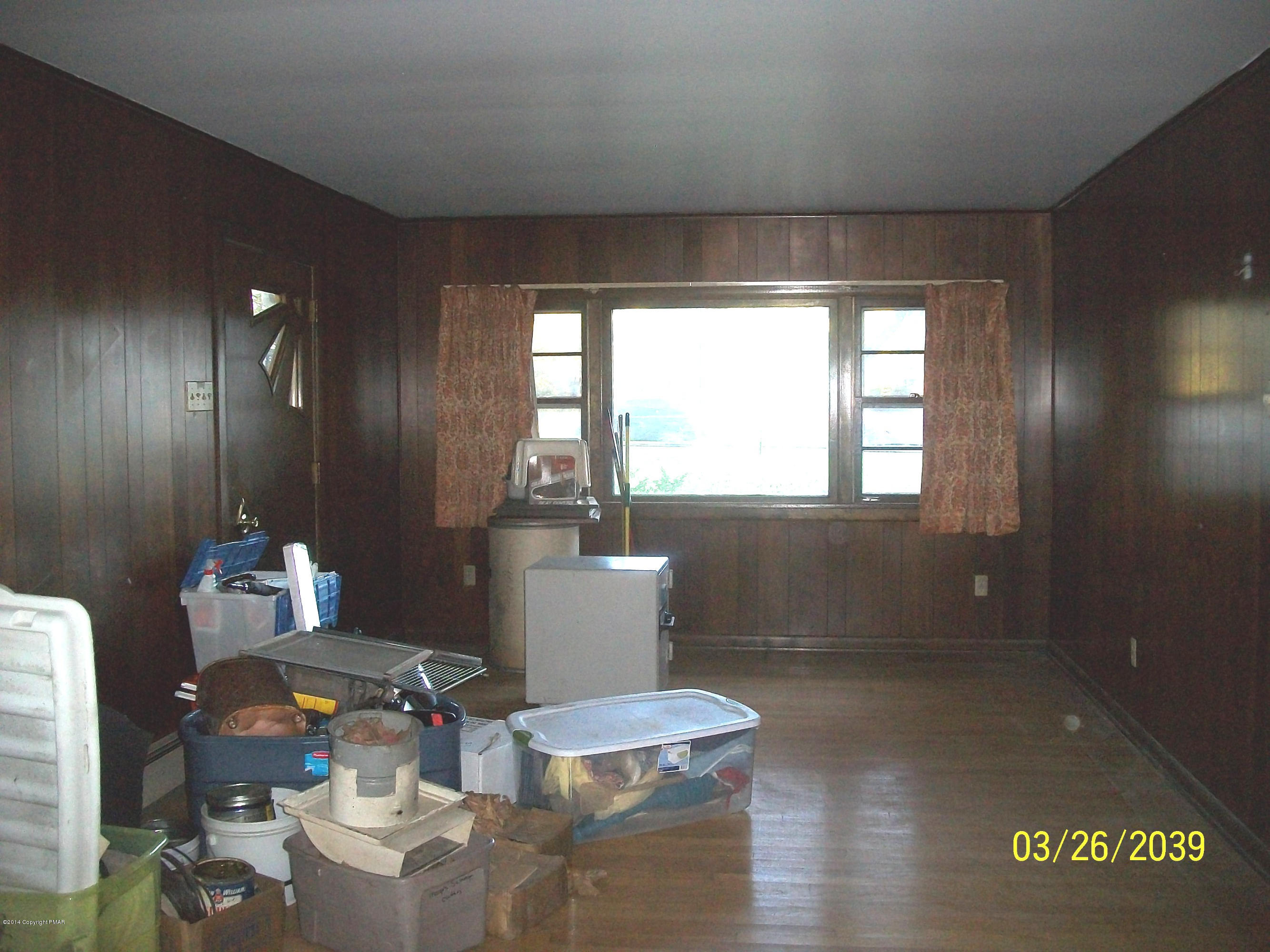 8235 Interchange Road Lehighton, PA 18235 - Photo 9 of 10 living room
