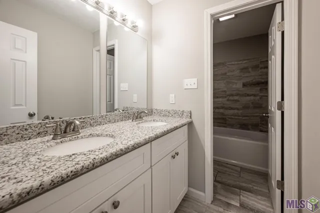 $284,000 | 11818 Pheasantwood Drive, Central, LA 70714