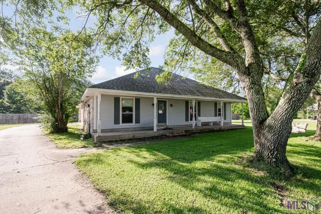 $284,000 | 11818 Pheasantwood Drive, Central, LA 70714