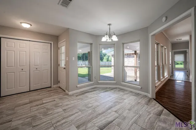 $284,000 | 11818 Pheasantwood Drive, Central, LA 70714