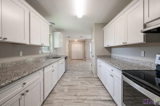 $284,000 | 11818 Pheasantwood Drive, Central, LA 70714