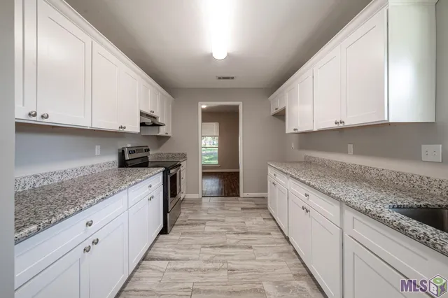 $284,000 | 11818 Pheasantwood Drive, Central, LA 70714