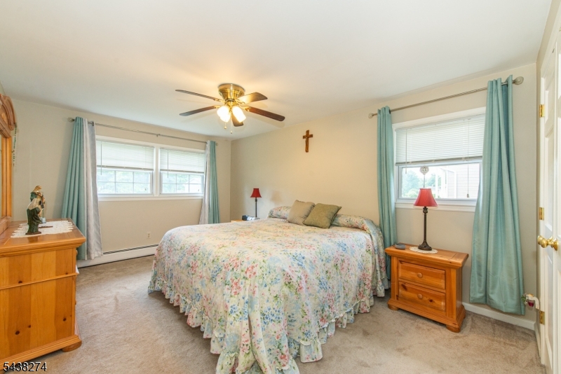 21 Whitegate Road Succasunna, NJ 07876 - Photo 21 of 44