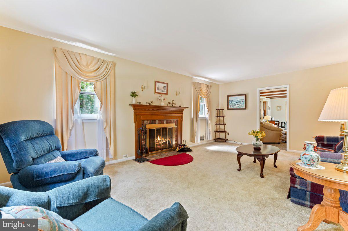 3092 Heather Road Broomall, PA 19008 - Photo 12 of 43