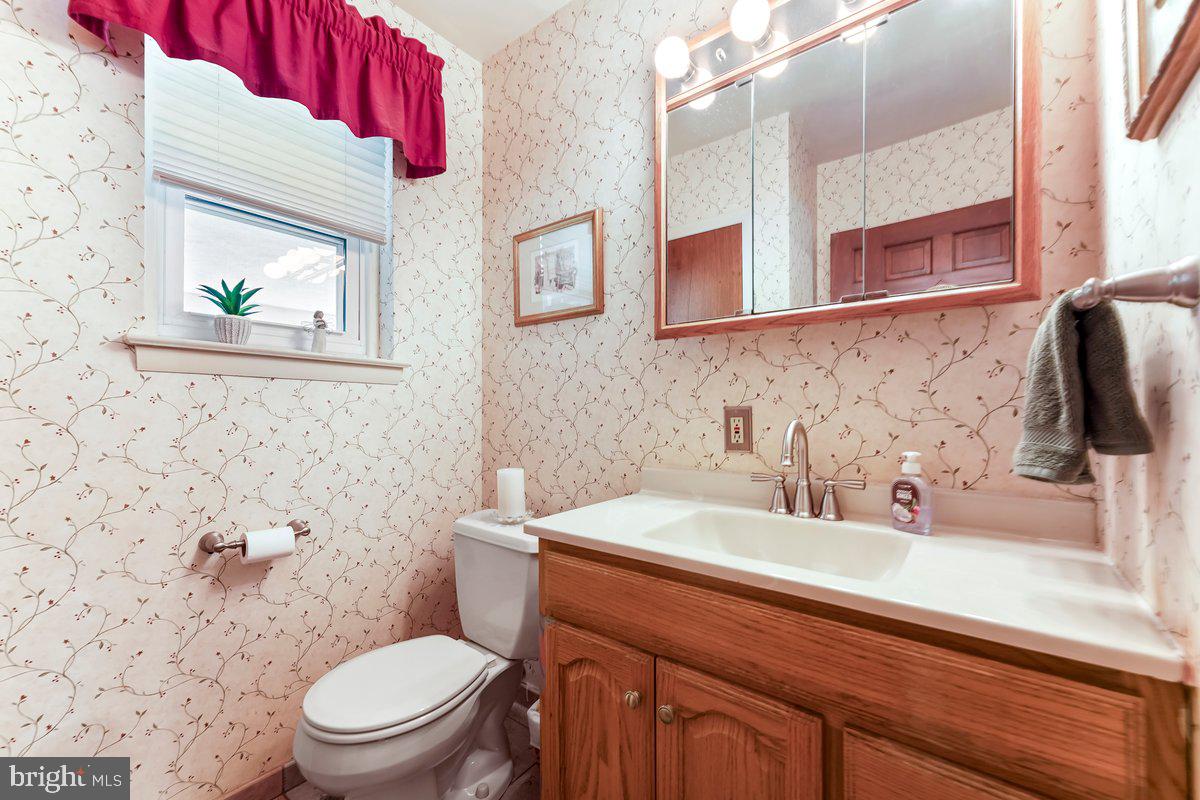 3092 Heather Road Broomall, PA 19008 - Photo 16 of 43