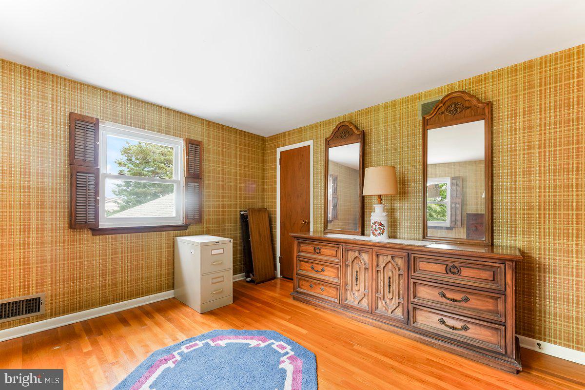 3092 Heather Road Broomall, PA 19008 - Photo 20 of 43