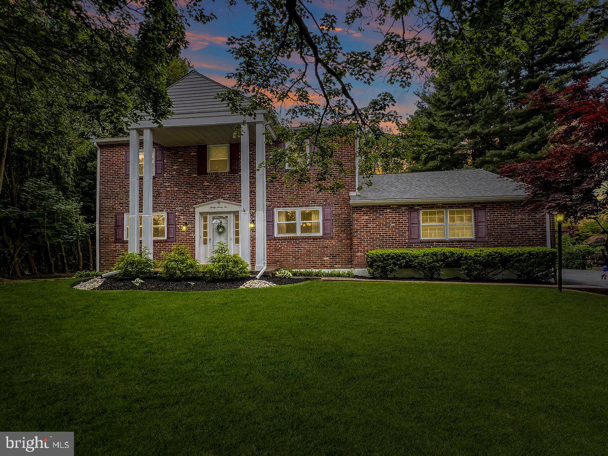 3092 Heather Road Broomall, PA 19008 - Photo 3 of 43