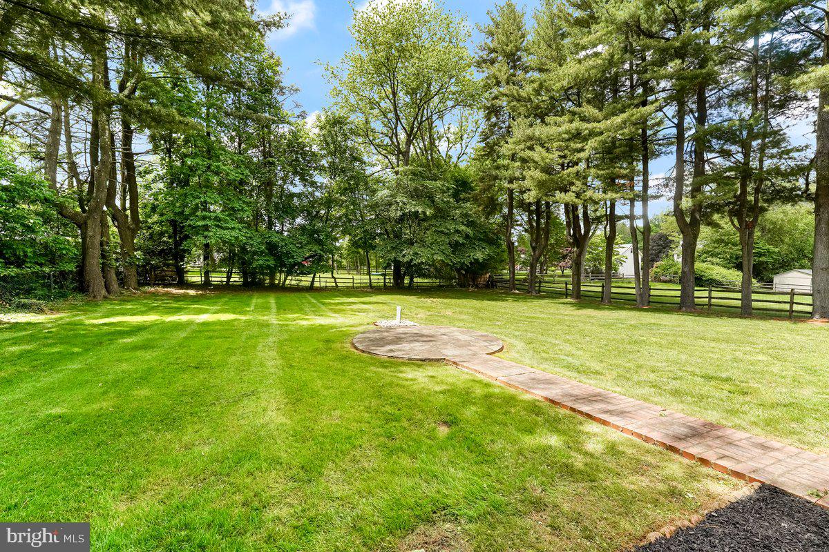 3092 Heather Road Broomall, PA 19008 - Photo 38 of 43