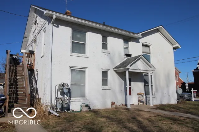 $290,000 | 36 South Jefferson Street, Knightstown, IN 46148