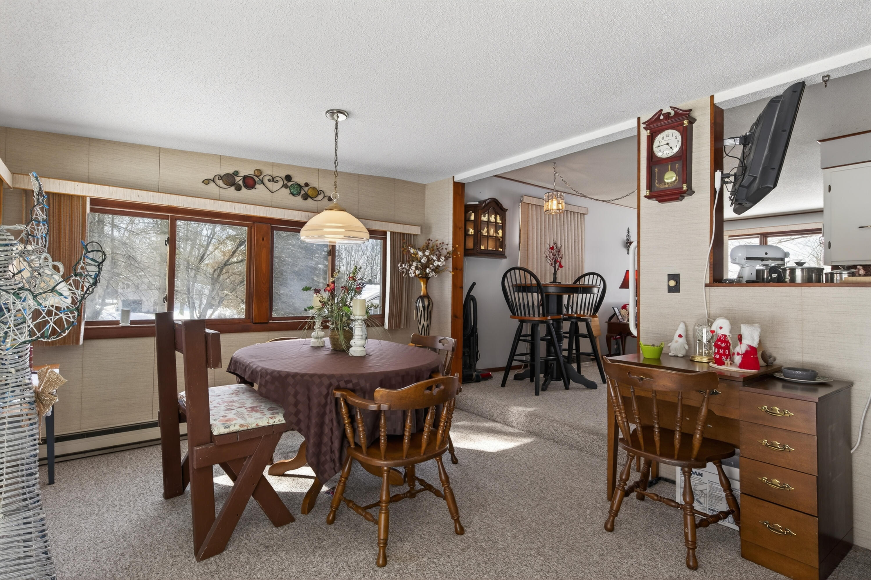 10 Butler Drive Lewiston, ME 04240 - Photo 16 of 41 10_Butler_Dr_046