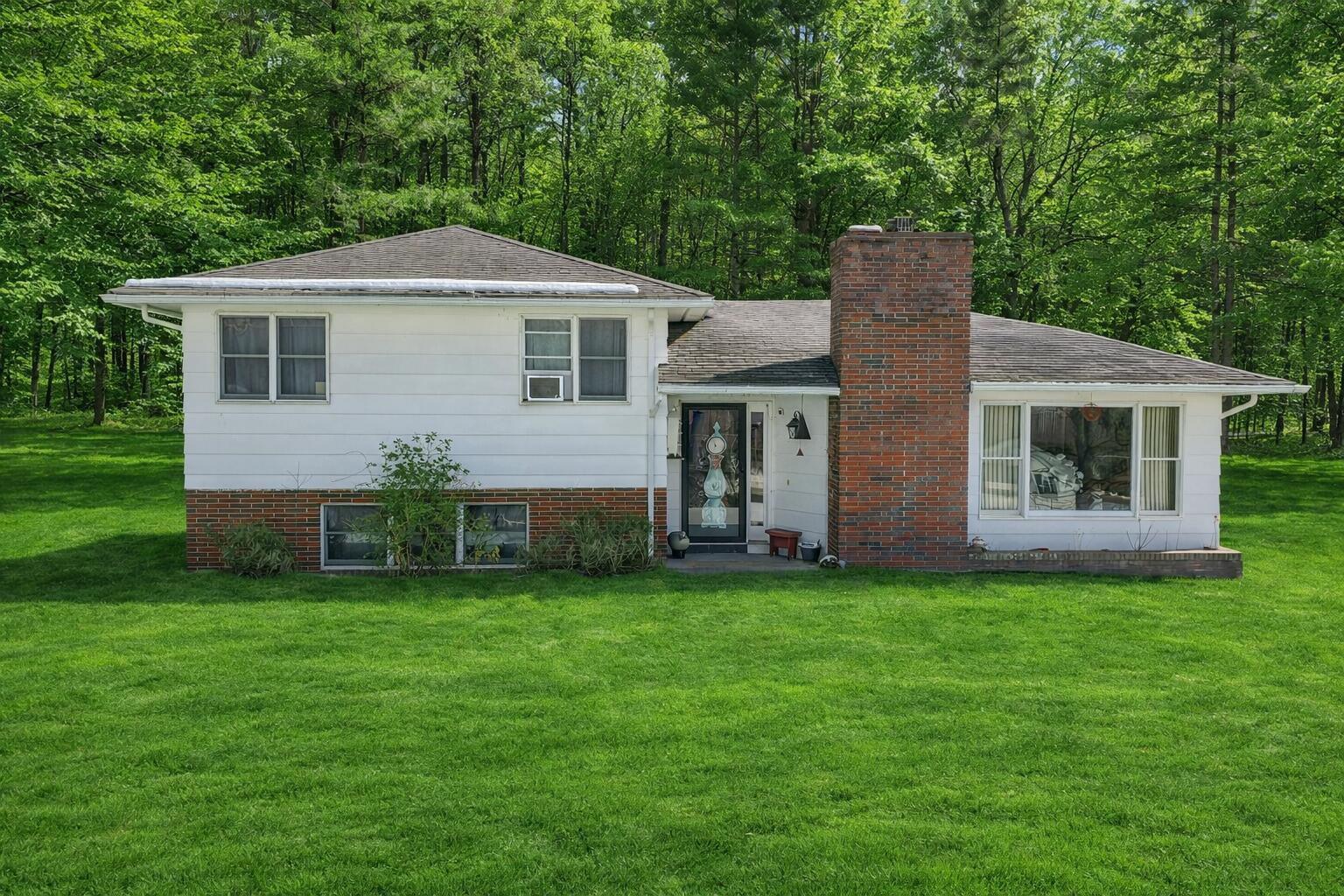 10 Butler Drive Lewiston, ME 04240 - Photo 41 of 41 ChatGPT Image