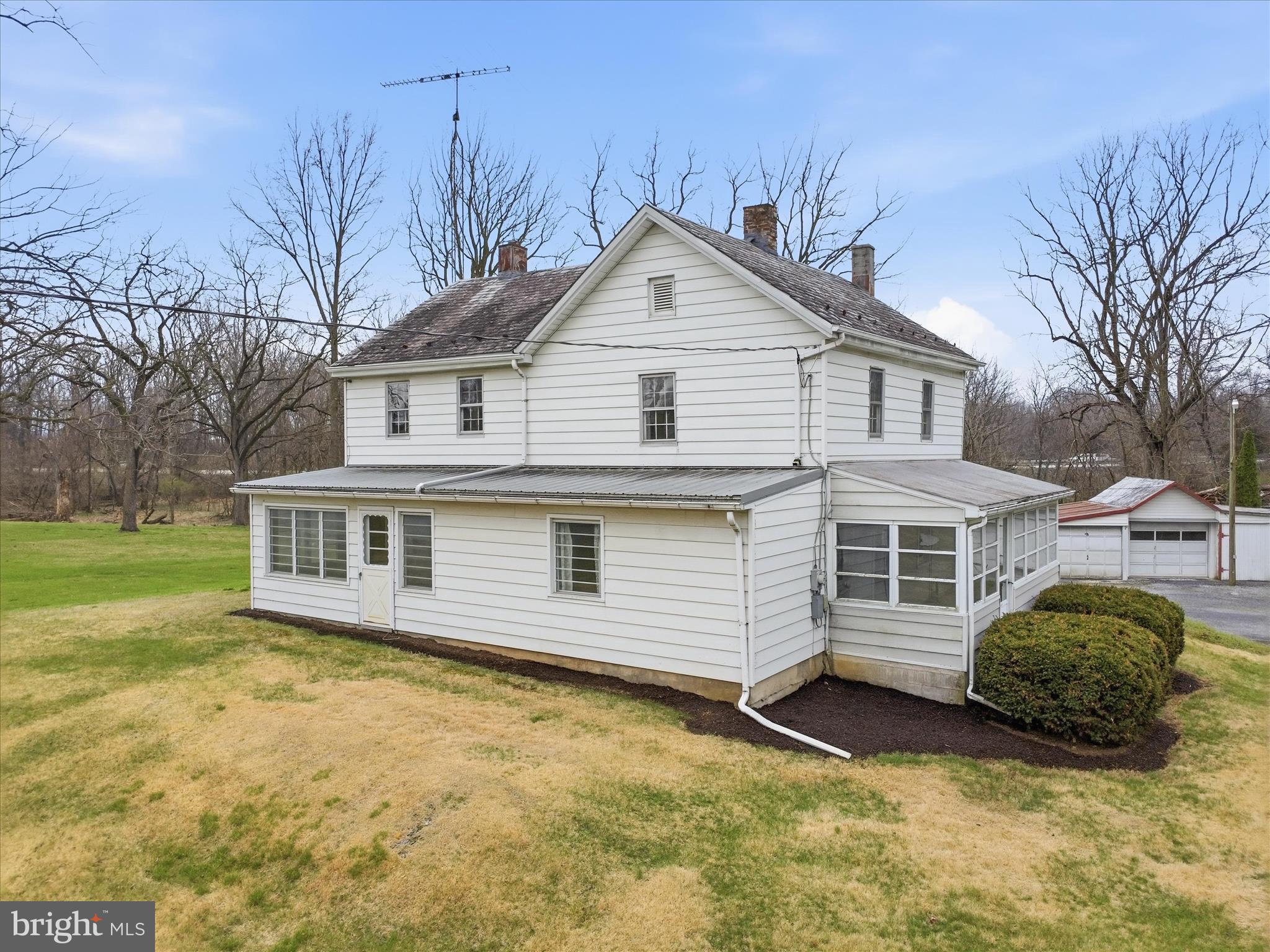 1376 Nolts Road Chambersburg, PA 17202 - Photo 5 of 64