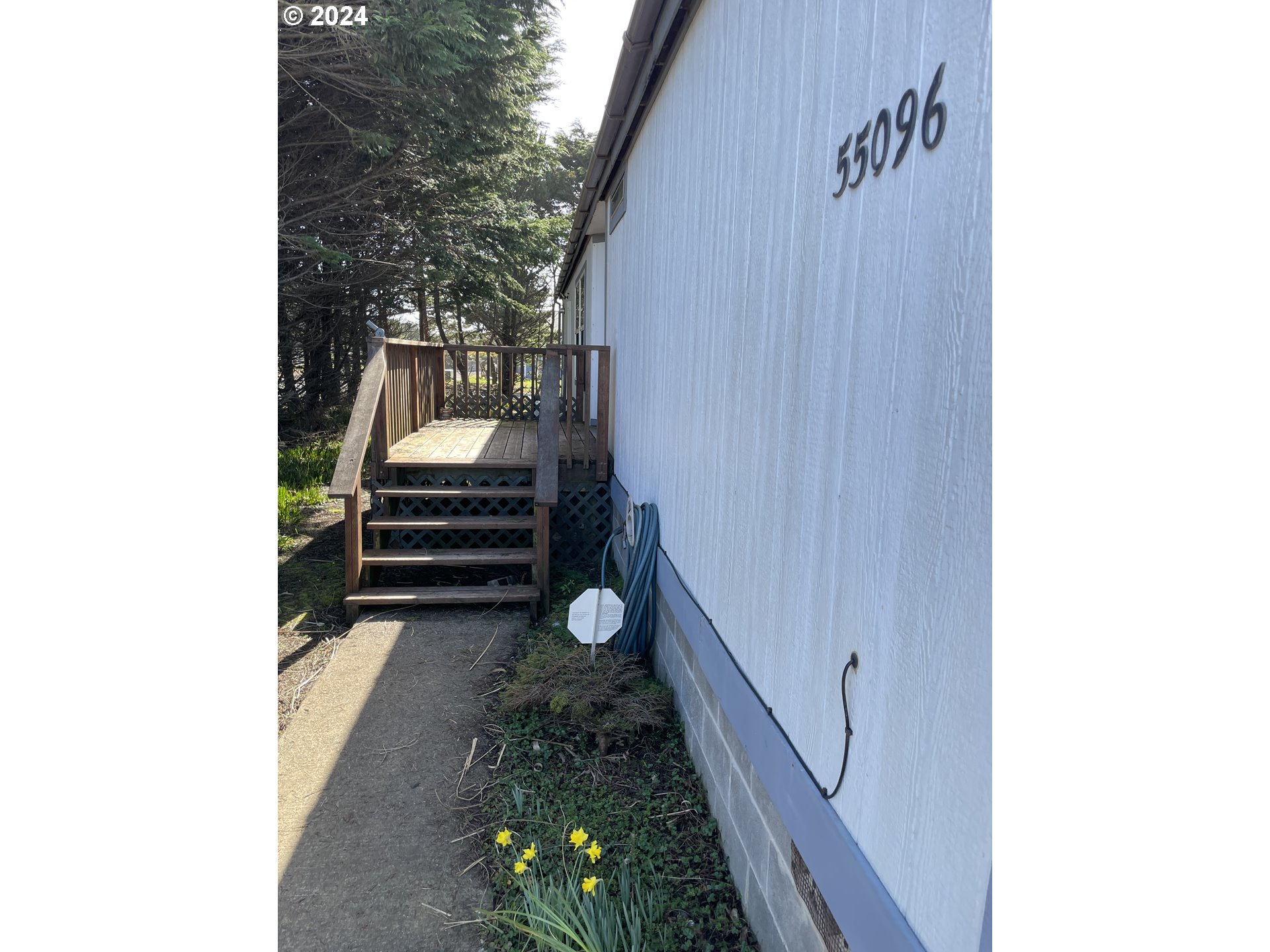 55096 Harrison Road Southwest Bandon, OR 97411 - Photo 2 of 34