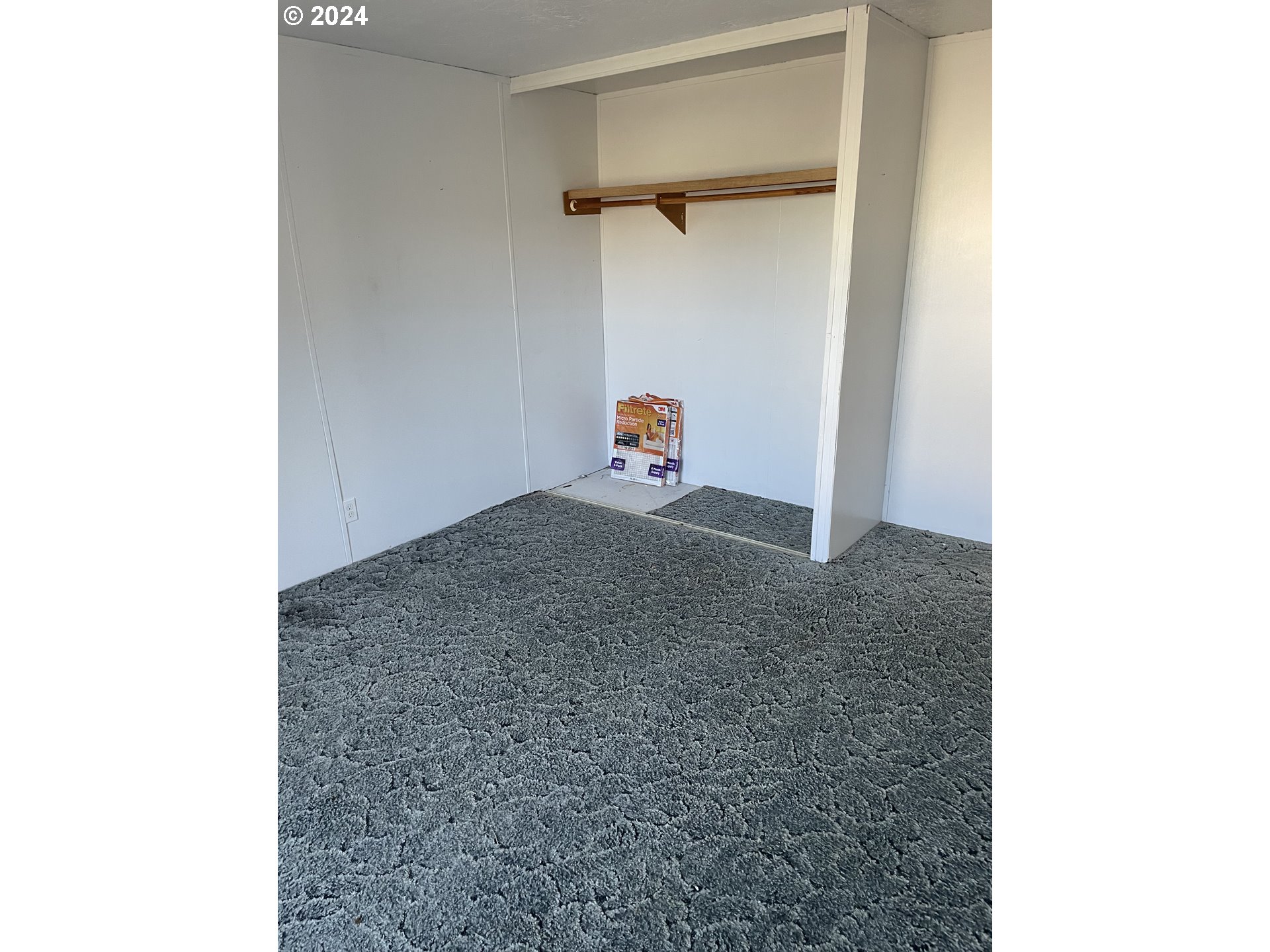 55096 Harrison Road Southwest Bandon, OR 97411 - Photo 22 of 34 a view of utility room