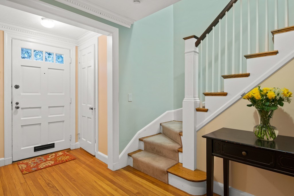 21 Fairway Road Brookline, MA 02467 - Photo 13 of 30 a view of entryway and workspace