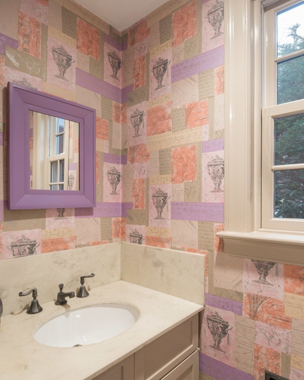 21 Fairway Road Brookline, MA 02467 - Photo 14 of 30 a bathroom with a sink and a bathtub
