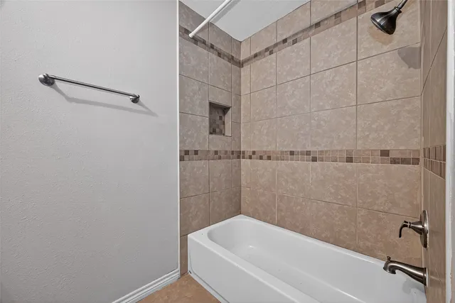 $1,700 | 18402 Willow Moss Drive, Katy, TX 77449