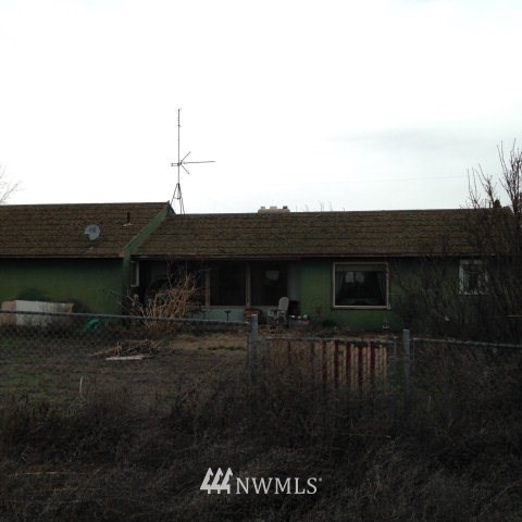 699 Mckay Road Touchet, WA 99360 - Photo 9 of 24