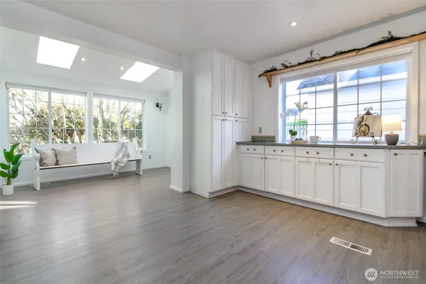 $864,000 | 1514 Rainier Street, Steilacoom, WA 98388