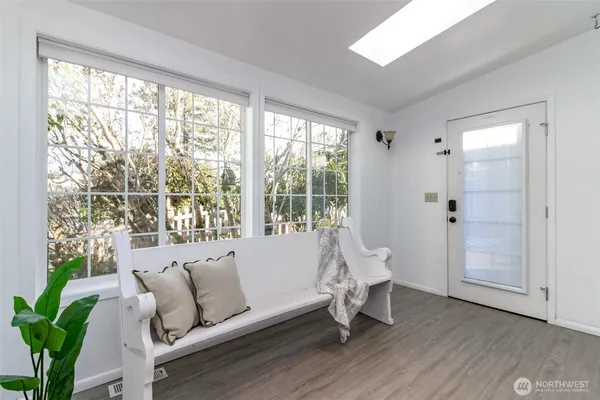 $864,000 | 1514 Rainier Street, Steilacoom, WA 98388