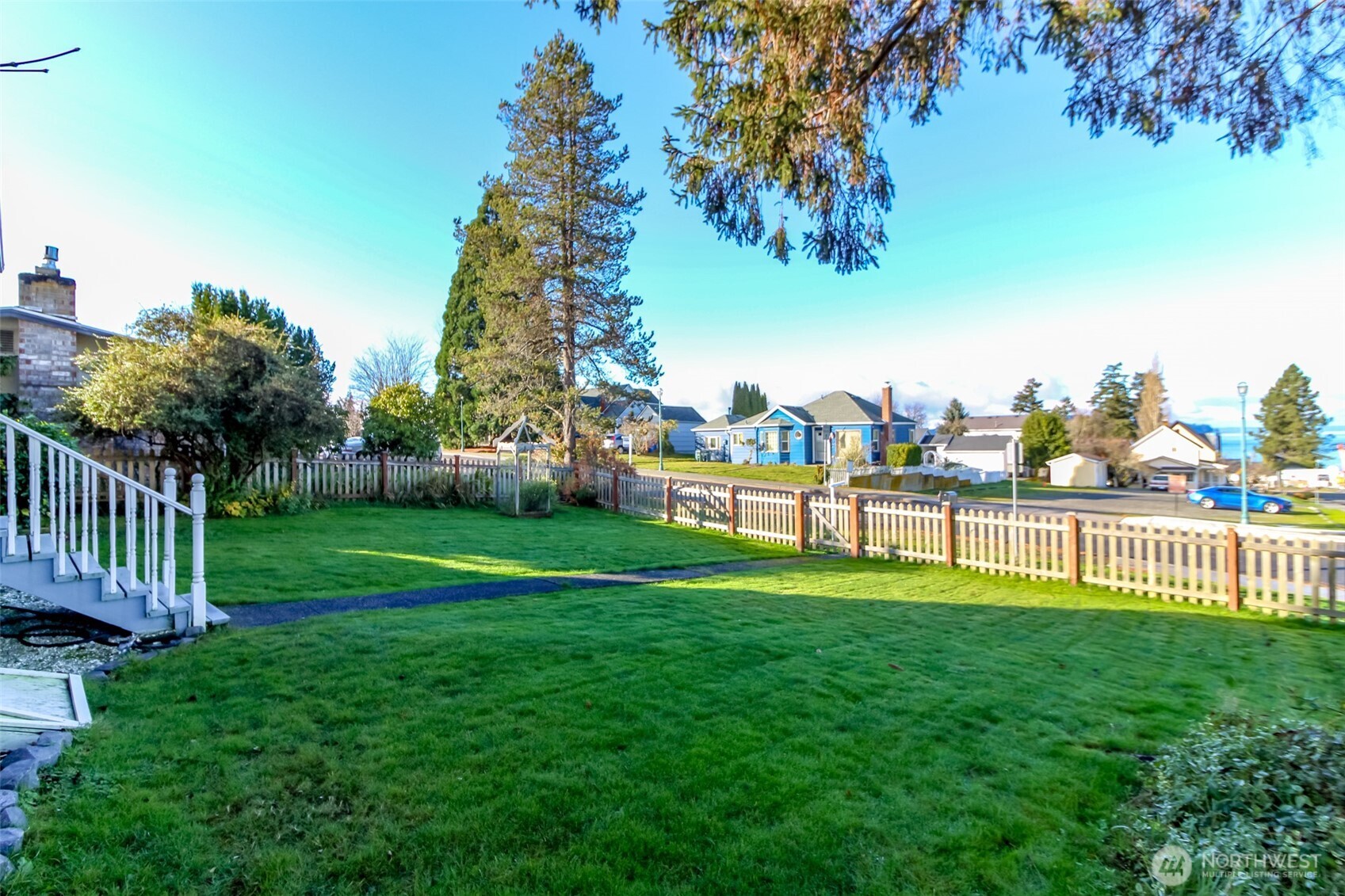 1514 Rainier Street Steilacoom, WA 98388 - Photo 34 of 37 a view of a park and entertaining space