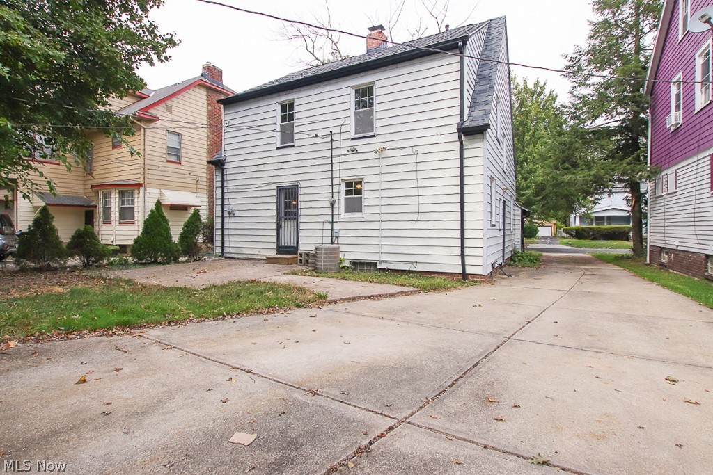 3390 Henderson Road Cleveland, OH 44112 - Photo 35 of 35