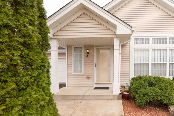 $275,000 | 3842 Dunbury Lane, Rockford, IL 61101