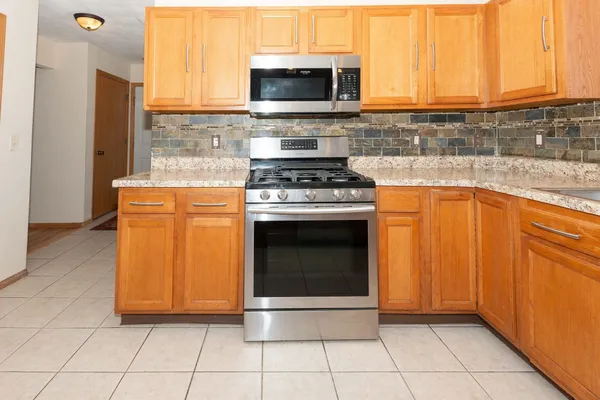 $275,000 | 3842 Dunbury Lane, Rockford, IL 61101