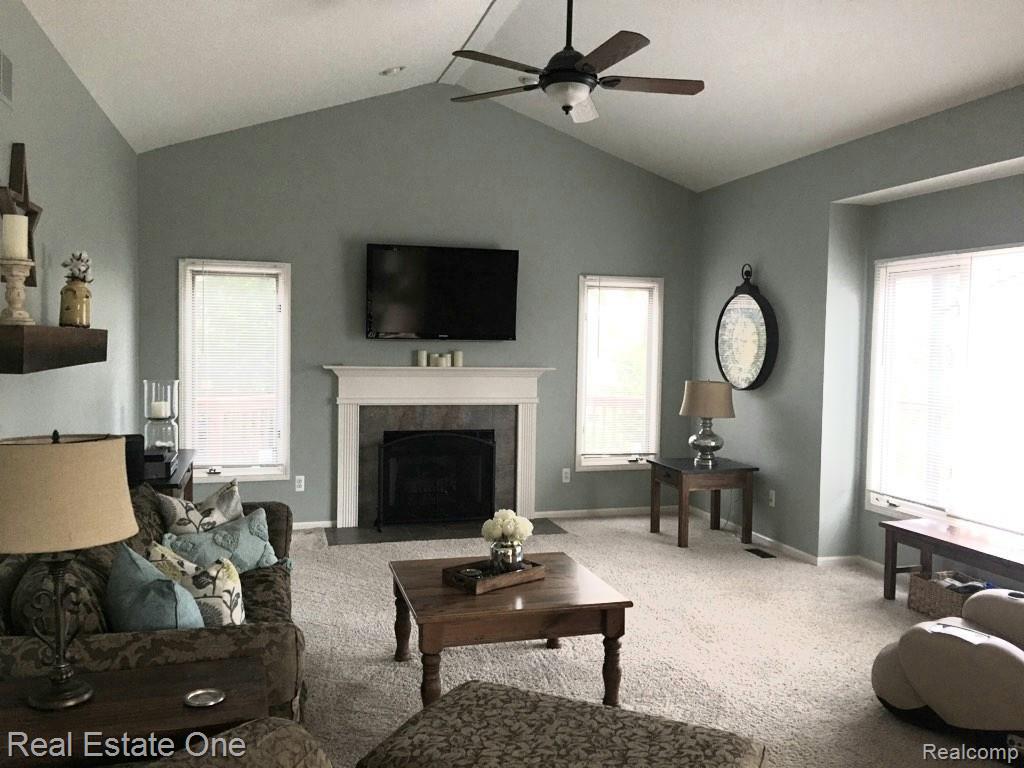 2487 Ashford Rochester Hills, MI 48306 - Photo 11 of 30