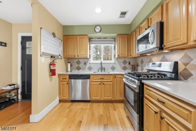 $3,200 | 10 Coventry Court, Old Bridge, NJ 07747