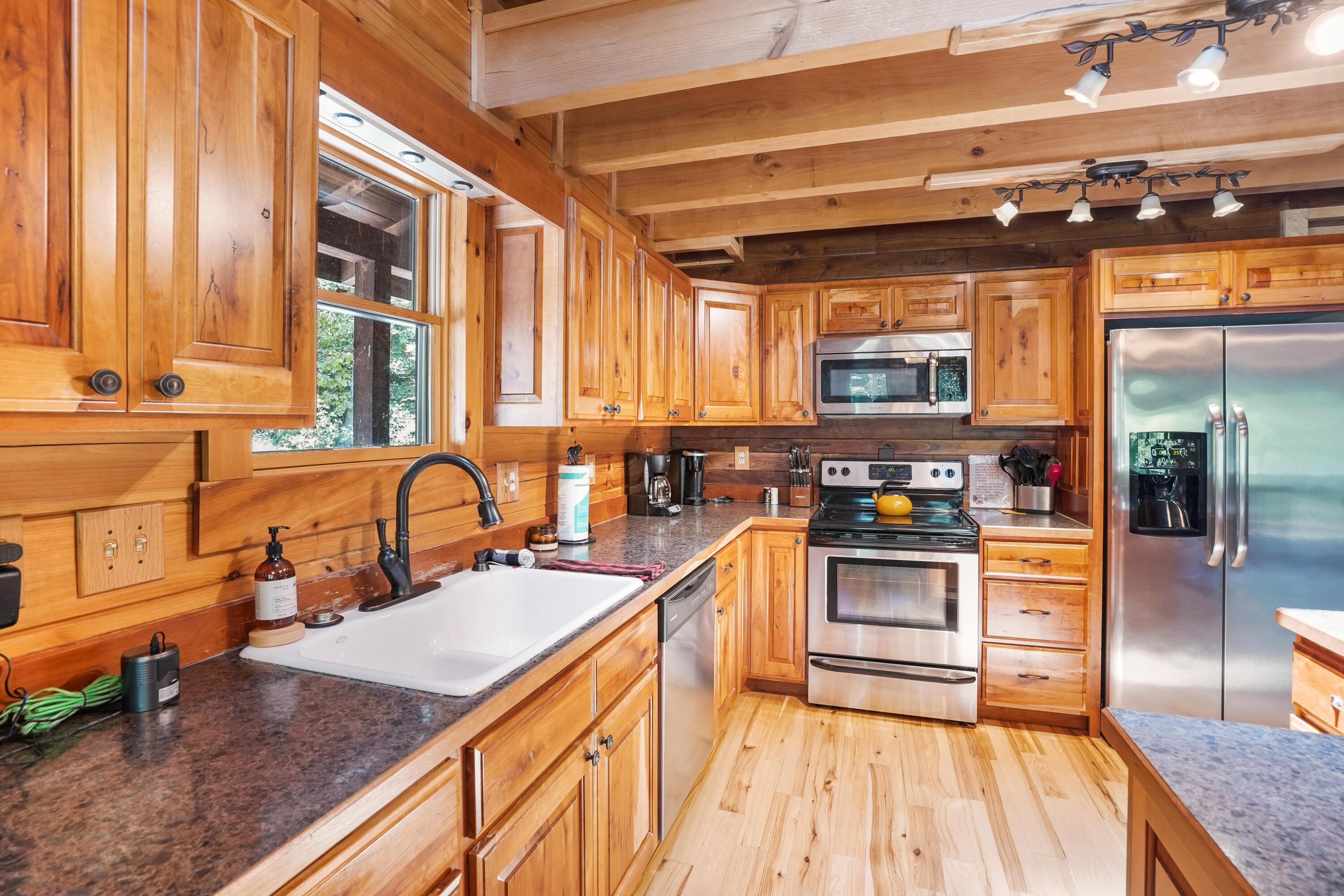 18188 Buckingham Road Logan, OH 43138 - Photo 15 of 65 30-print-DSC02258