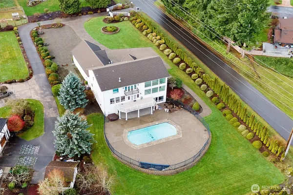 an aerial view of a house having outdoor space