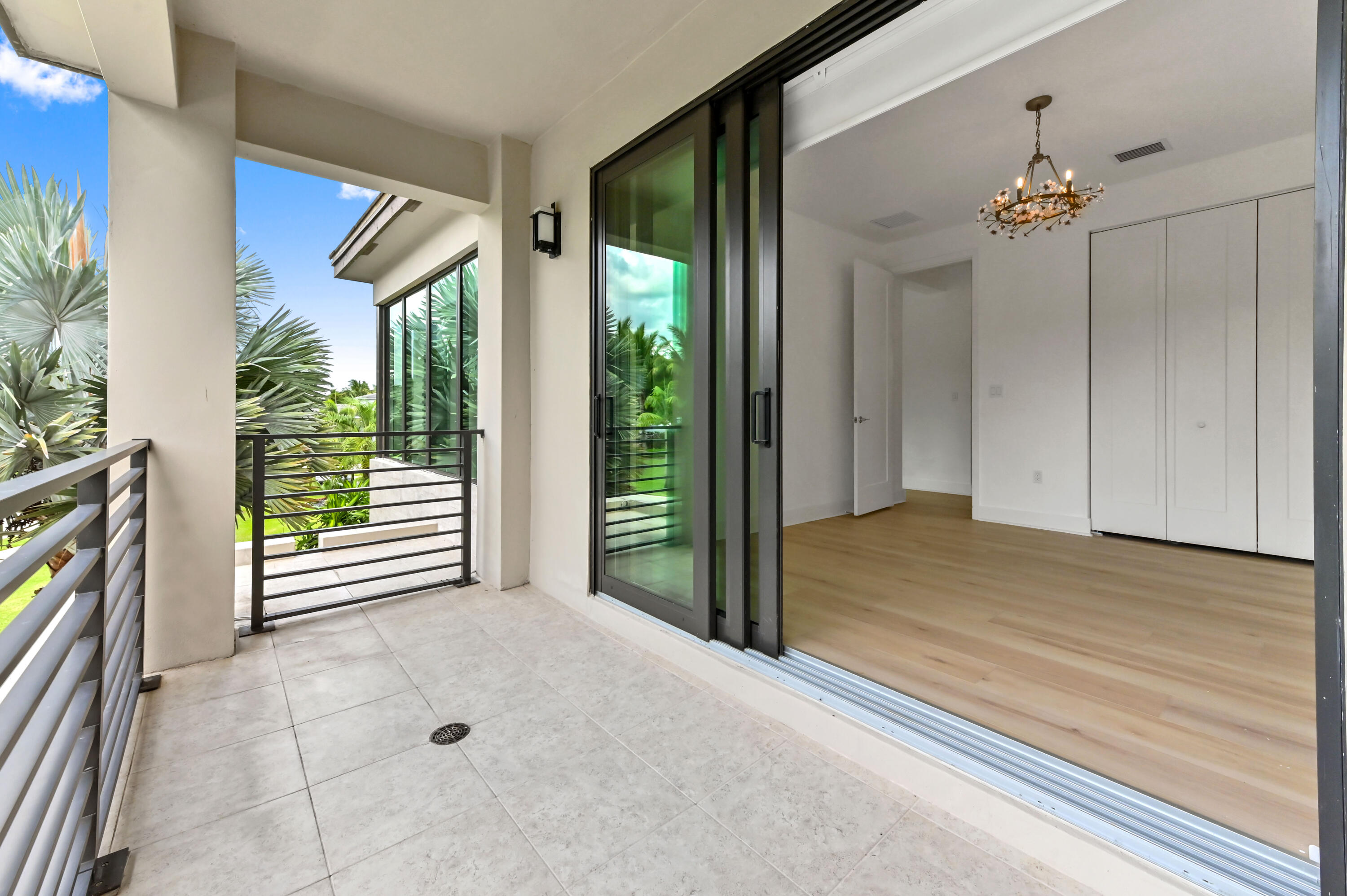 17380 Rainstream Road Boca Raton, FL 33496 - Photo 24 of 51 25 Balcony 01