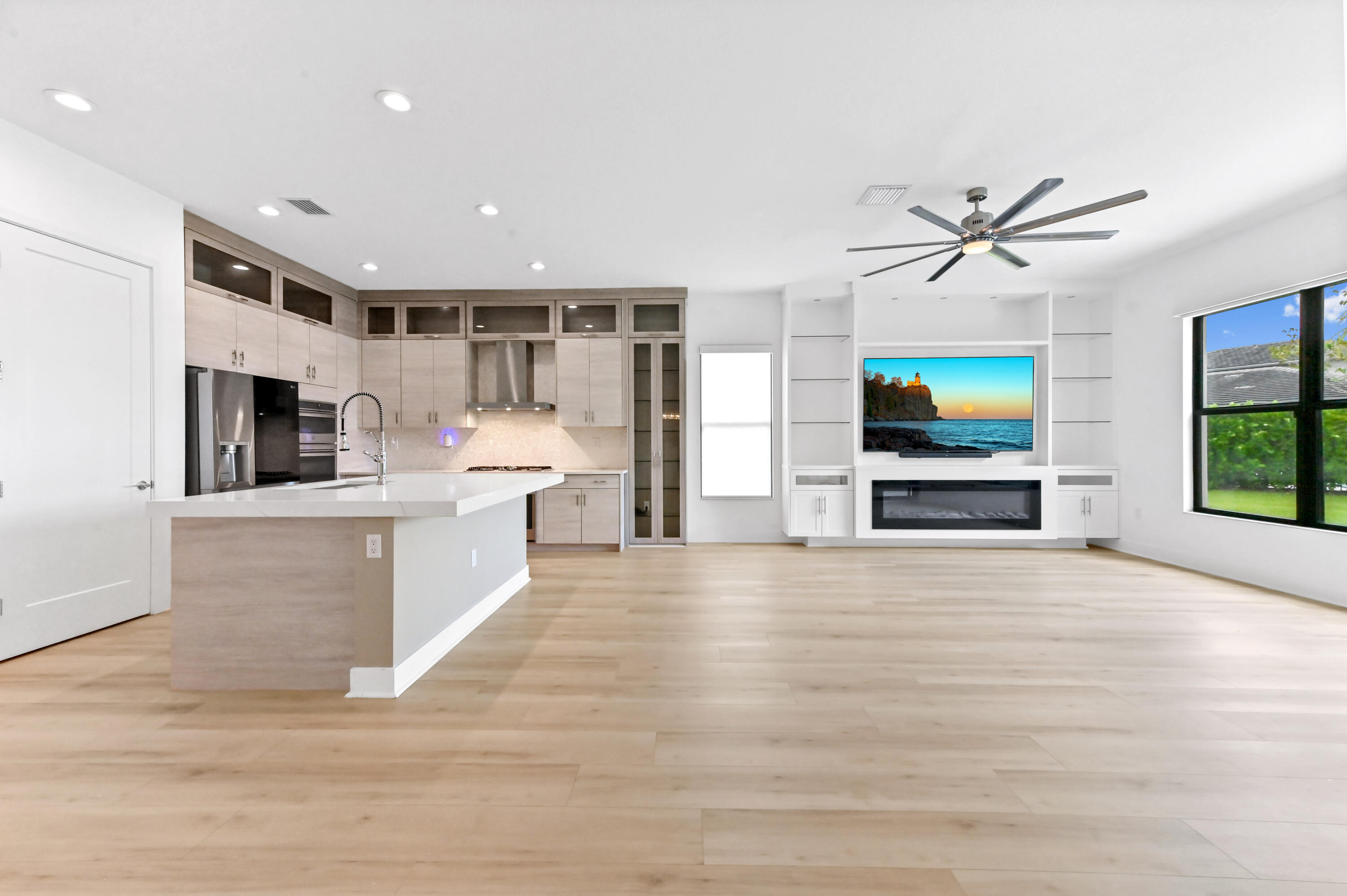17380 Rainstream Road Boca Raton, FL 33496 - Photo 5 of 51 06 Dining room 03