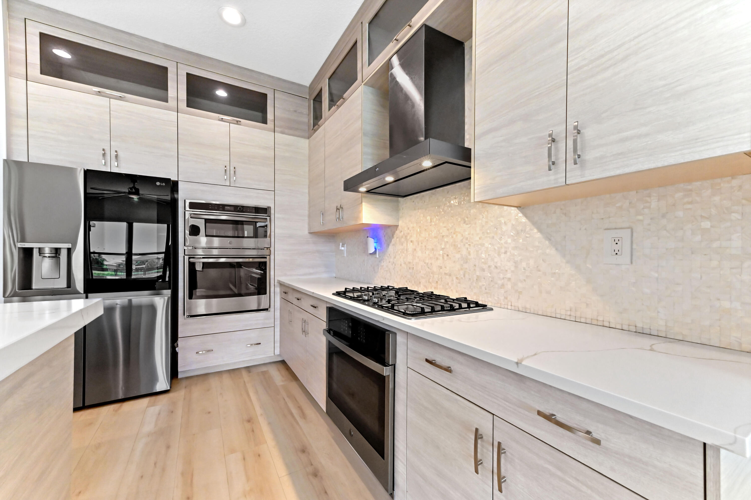 17380 Rainstream Road Boca Raton, FL 33496 - Photo 7 of 51 08 Kitchen 02