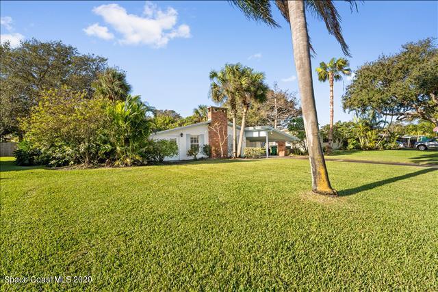 650 Java Road Cocoa Beach, FL 32931 - Photo 14 of 39 a view of an outdoor space