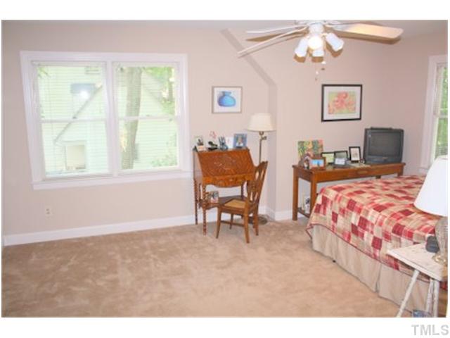 103 Ridgepath Way Cary, NC 27511 - Photo 10 of 15 Gallery Image 10