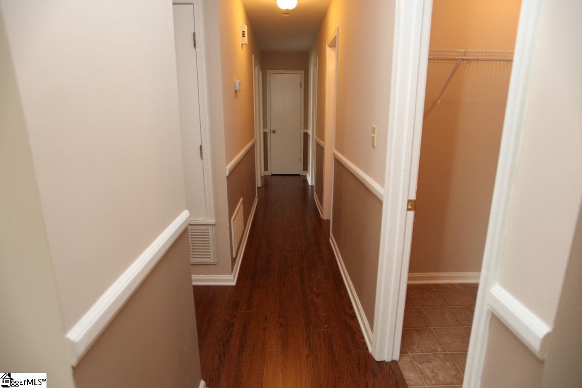 16 St Andrews Way Greenville, SC 29607 - Photo 15 of 21 Gallery Image 15