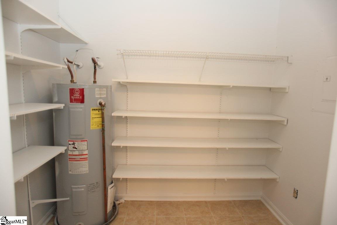 16 St Andrews Way Greenville, SC 29607 - Photo 8 of 21 Gallery Image 8