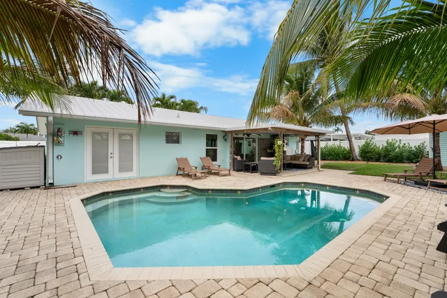 $749,000 | 1521 Venus Avenue, Jupiter, FL 33469