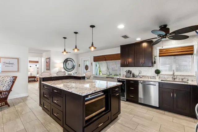$749,000 | 1521 Venus Avenue, Jupiter, FL 33469