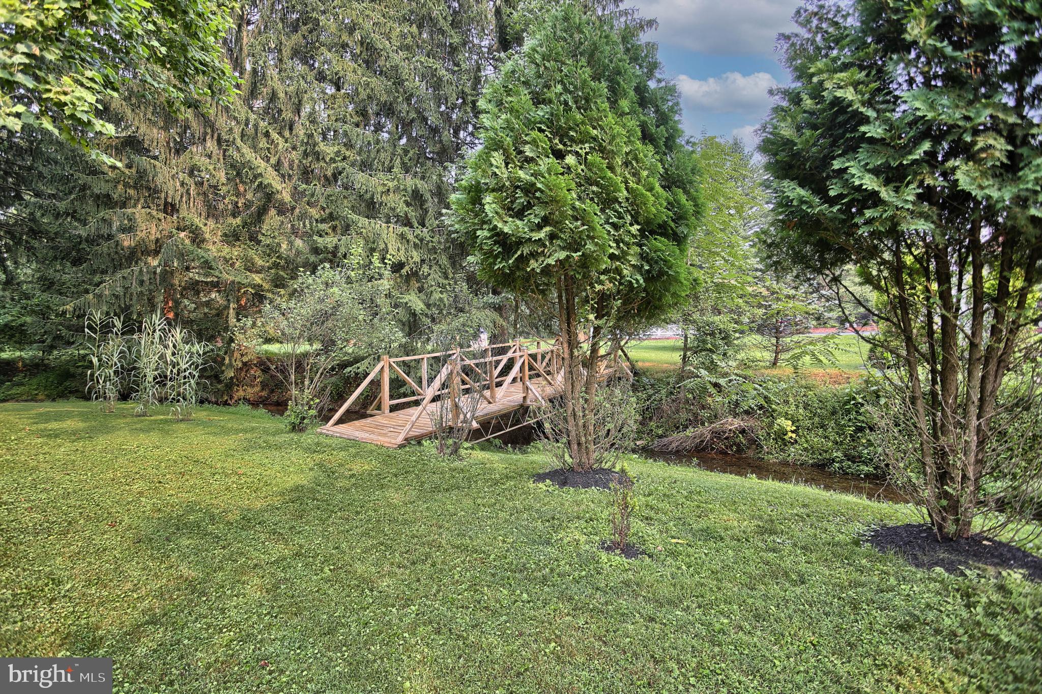 950 Shelbourne Road Reading, PA 19606 - Photo 27 of 34 Gallery Image 27