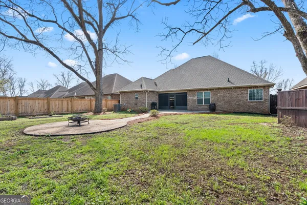 $345,000 | 323 Grand Reserve Way, Kathleen, GA 31047